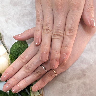 ななみつうる艶ネイルイメージ